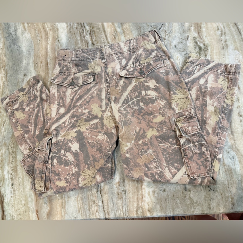 Men’s ABERCROMBIE & FITCH Loose Camouflage cargo pant- Size 29x30 - Picture 8 of 8